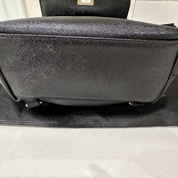 VANESSA WILLIAMS Posh Mini Backpack - Picture 7 of 9